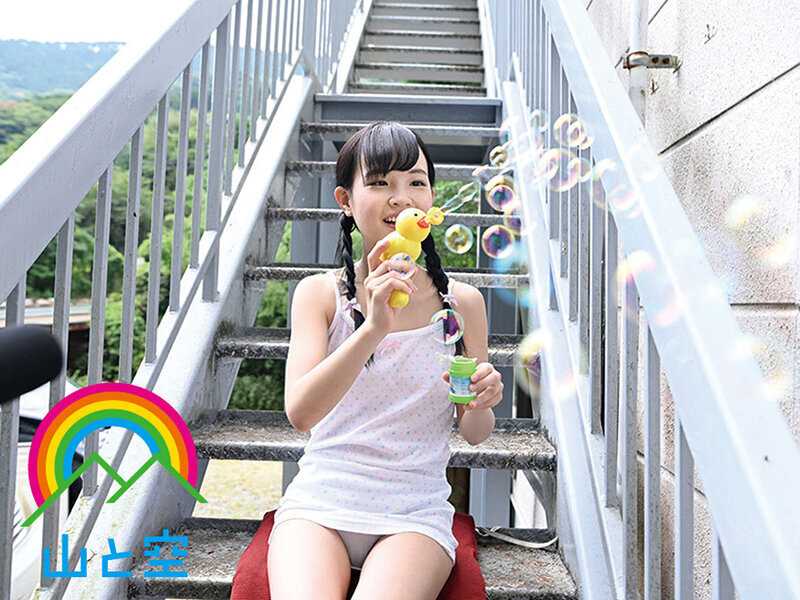 汚じさんに飼われるくらいが良い頃合い ララ139cm 工藤ララ