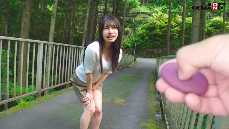 A 21-year-old active nurse named Mei, standing at 145cm with a petite figure, experiences her first outdoor bondage play with blindfolds at a day trip hot spring rendezvous, reaching intense climax[Origin]