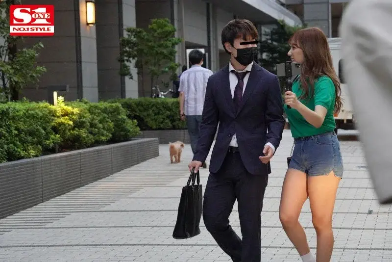 S1 gives Konami Koyoi a bold reverse pick-up challenge! She can't go home until she melts an amateur with her high-class actress seduction techniques![Origin]