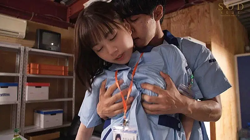 Part-time convenience store housewife A has incredible physical compatibility - can achieve at least 3 ejaculations even during a 2-hour short meeting - Amiya Kanan[Origin]