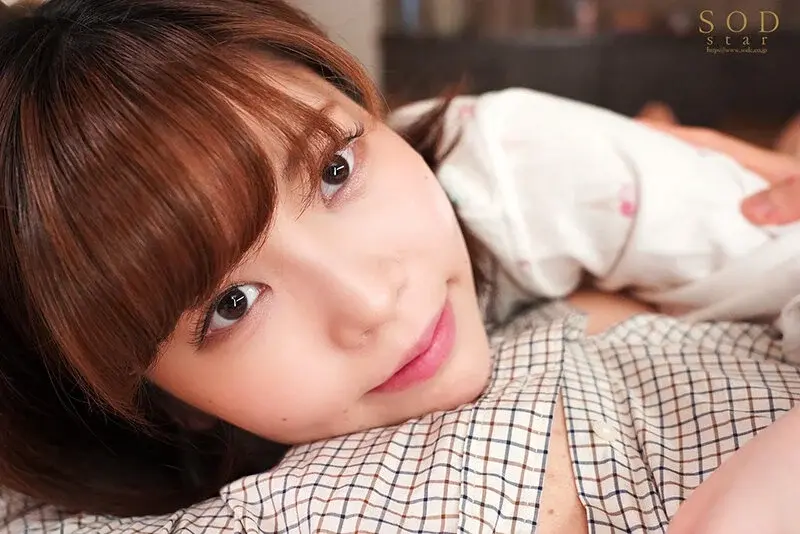 Smiling and begging for creampie! SODstar Hina Tsukino in pregnancy dirty talk creampie SEX, receiving raw semen deep in her womb while saying I want to make your baby...[Origin]