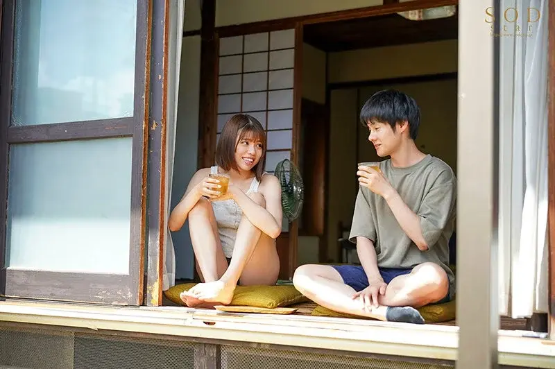 Summer in the Countryside: Three Days of Passion with the Carefree Neighbor - by Saki Shinkai. A steamy tale of unexpected intimacy when sweltering heat leads to an unforgettable encounter with the mature woman next door.[Origin]