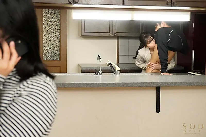 Real Estate Lady's Raw Creampie Sales Strategy - Seducing a Newlywed Husband During Property Viewing to Close the Deal - Hikari Aozora