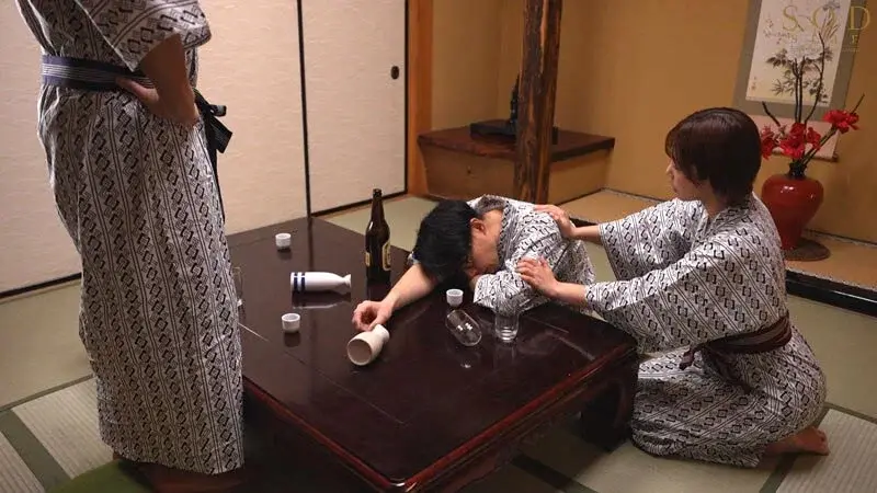 Female Inn ~Wife Gets Corrupted and Defiled~ Mana Sakura[Origin]