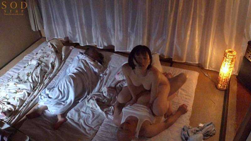 完全監視リゾートバイト民宿 アルバイト先は管理人が隠しカメラを仕掛けまくった宿だった 狙われた気弱・長身女子大生 綾瀬天