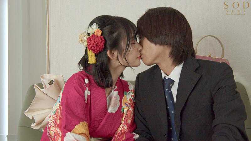 On the night when we climbed the adult stairs with coming-of-age magic. We, formerly introverted, slipped away from the class reunion and had sex repeatedly until morning. Miyajima Mei[Origin]