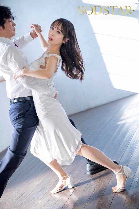 Social dance instructor has an affair with a married middle-aged salaryman student[Origin]