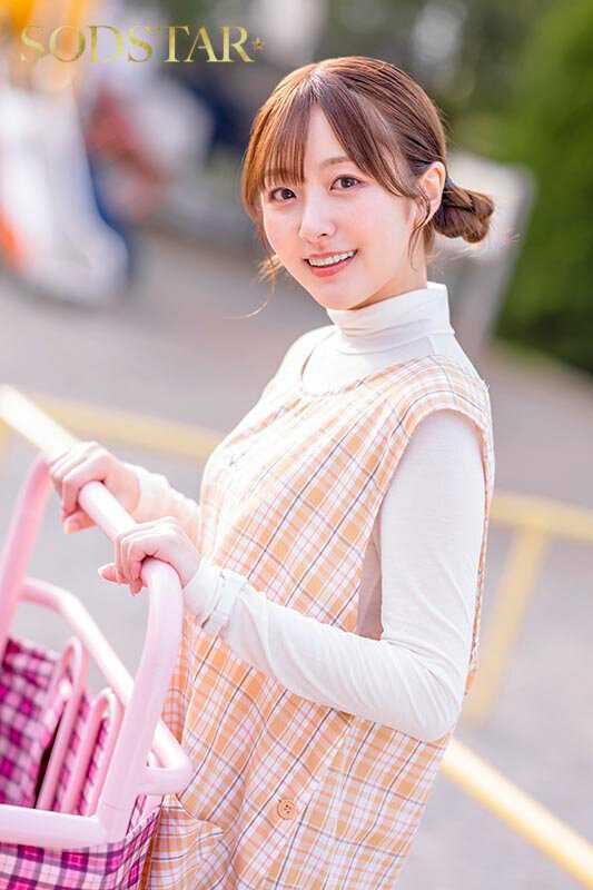 息子が通う保育園の美人先生と妻子が実家に帰省中に自宅密会をして1週間ヤリまくった自宅密会で絶倫不倫セックス 青空ひかり