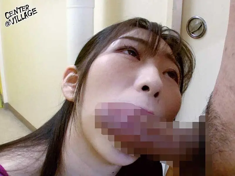 Amateur mature women easily persuaded by pickup artists! Negotiating cash rewards and getting persistent blowjobs until climax!! 30 people 4 hours[Origin]