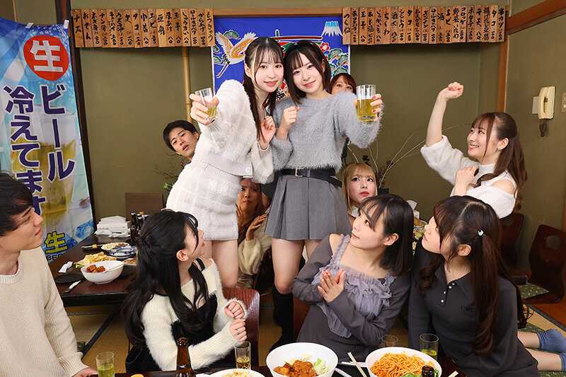 VR8K VR Drinking Party!! Private Izakaya Rental for Wild Party VR - Unforgettable Circle Party at Jonan Mizuhodai University