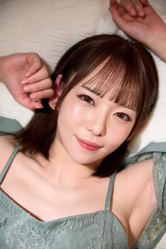 【VR】【8K VR】同窓会で再会した元彼女が婚約中のボクに迫ってきた話…西元めいさ