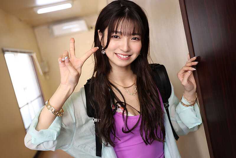 VR Next Door: Reverse Pursuit by the Caring Gal - Sumire Kuramoto[Origin]