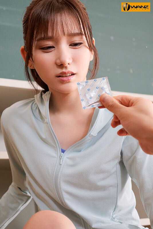 The condom broke leading to unexpected raw penetration Multiple creampies from accelerated thrusting Mei Itsukaichi[Origin]