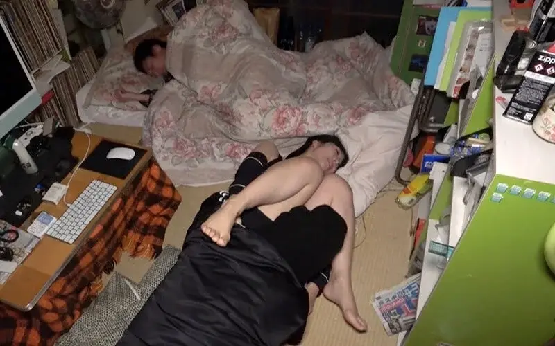 Incest - Night Crawling - Raw Creampie 3 (New Footage)[Origin]